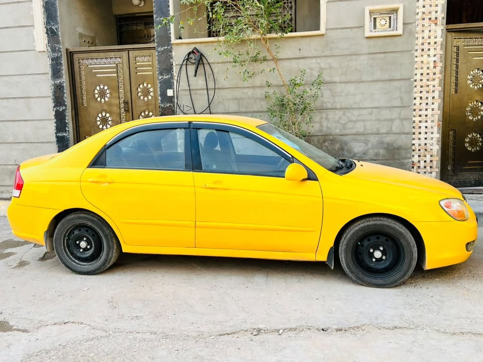 السلام عليكم سبكترا موديل ٢٠٠٧سياره أمريكي  حادثه بجم سياره خير من الله تبريد ثلج حداديه خير من الله مكينه 2000 دوشمه  جديده رقم كربلاء. بسمي تحويل ثاني يوم  السعر (80) مكاني كربلاء  اتصل وبيك خير وتدلل ***********
