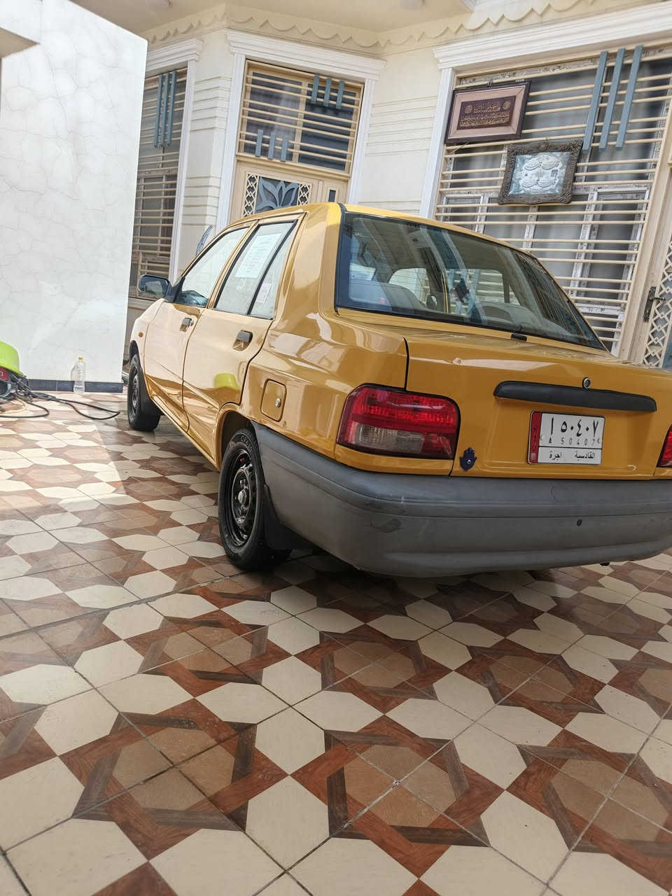سايبه موديل 22 رقم قادسيه 

كفاله عامه من كلشي خطين غاز بنزين تخم تاير حداديه جديد تبريد مصفره هيئه وغرامه سعر 55 $بيه مجال بسيط ***********
