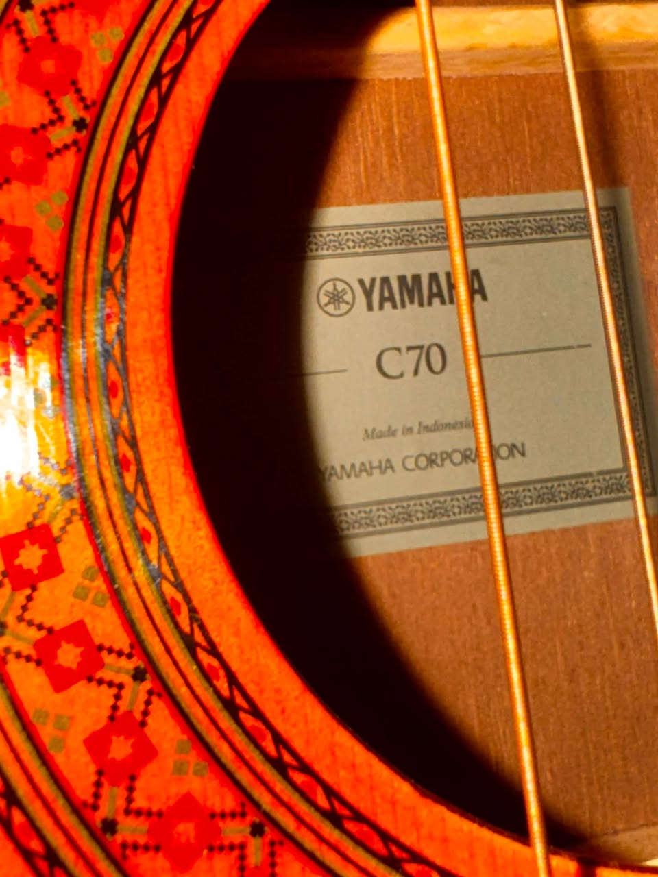 كيتار  yamaha c70 اصل

نضيف جداً ✅

يجي ويا حقيبه واوتار جديد مامستخدم هم اصلي ✅

للتواصل *********** .
