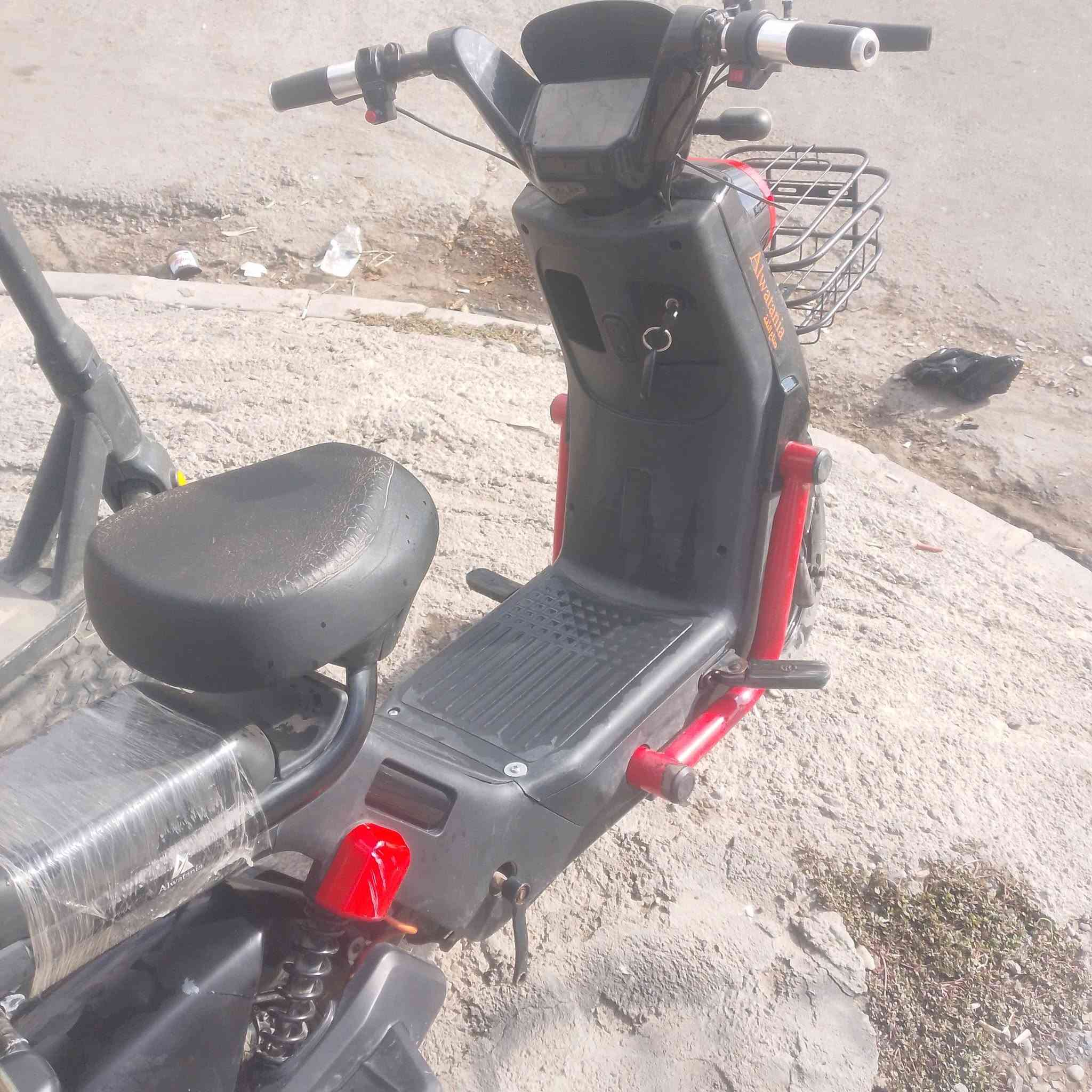 ماطور شحن فول باتريات كبار شرط الفحص كلو شغال بصمه سويج كامل سعر 325 
الرقم ***********
