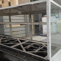 غراض مطعم للبيع حماية وطباخات نضافتهن حلوة وشغالات تواصل وتدلل 0771524...