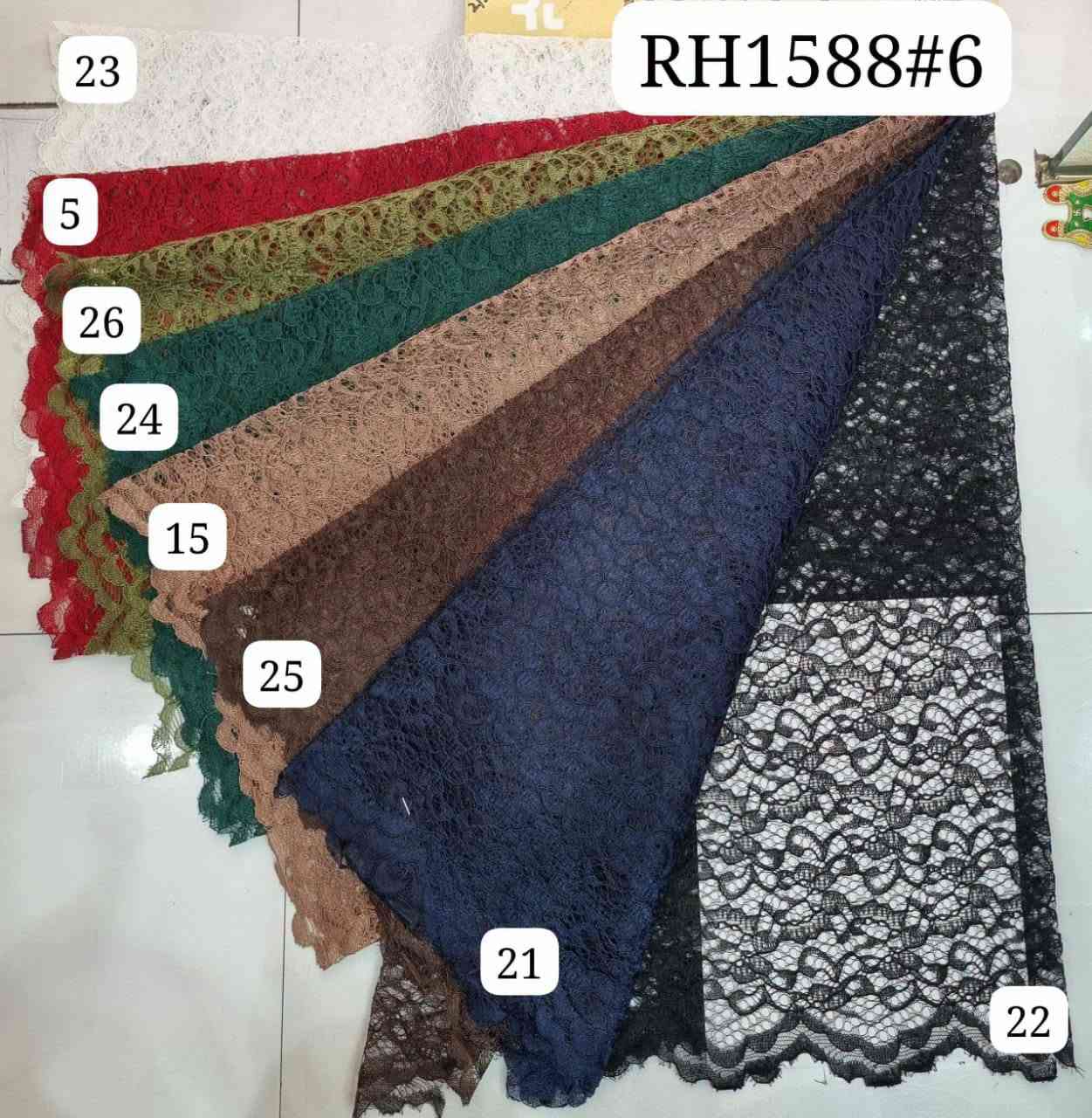 دانتيل فرنسي / العنوان شورجه سوق المراديه واتساب ***********

نص مكتوب في الصور:
- RH
- 3
- 6
- 24
- 15
- 25
- 21
- RH1588#6 21 22
- RH1588#6 23 5 26 24 15 25 21 22