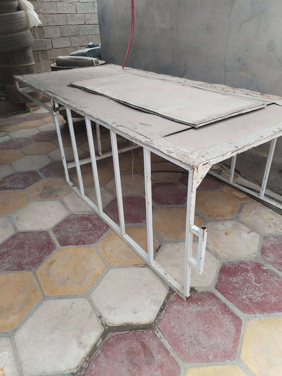 محجر • للبيع • اتصل