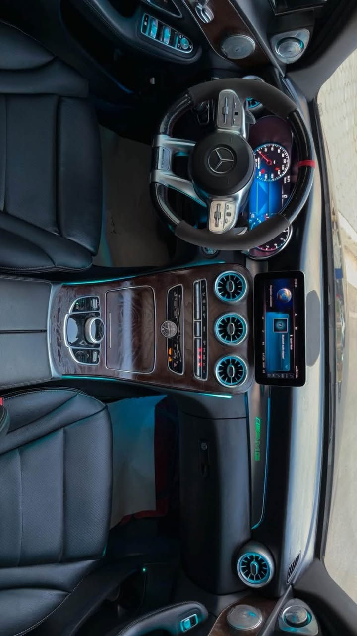 C300
2019
ماشيه 58 الف
كت C63s
دركه G
داخل Amg
دجتال 
مغلف ppfطافي
حادث ربع البنيد وخشم الجاملغ
سعر230

***********
