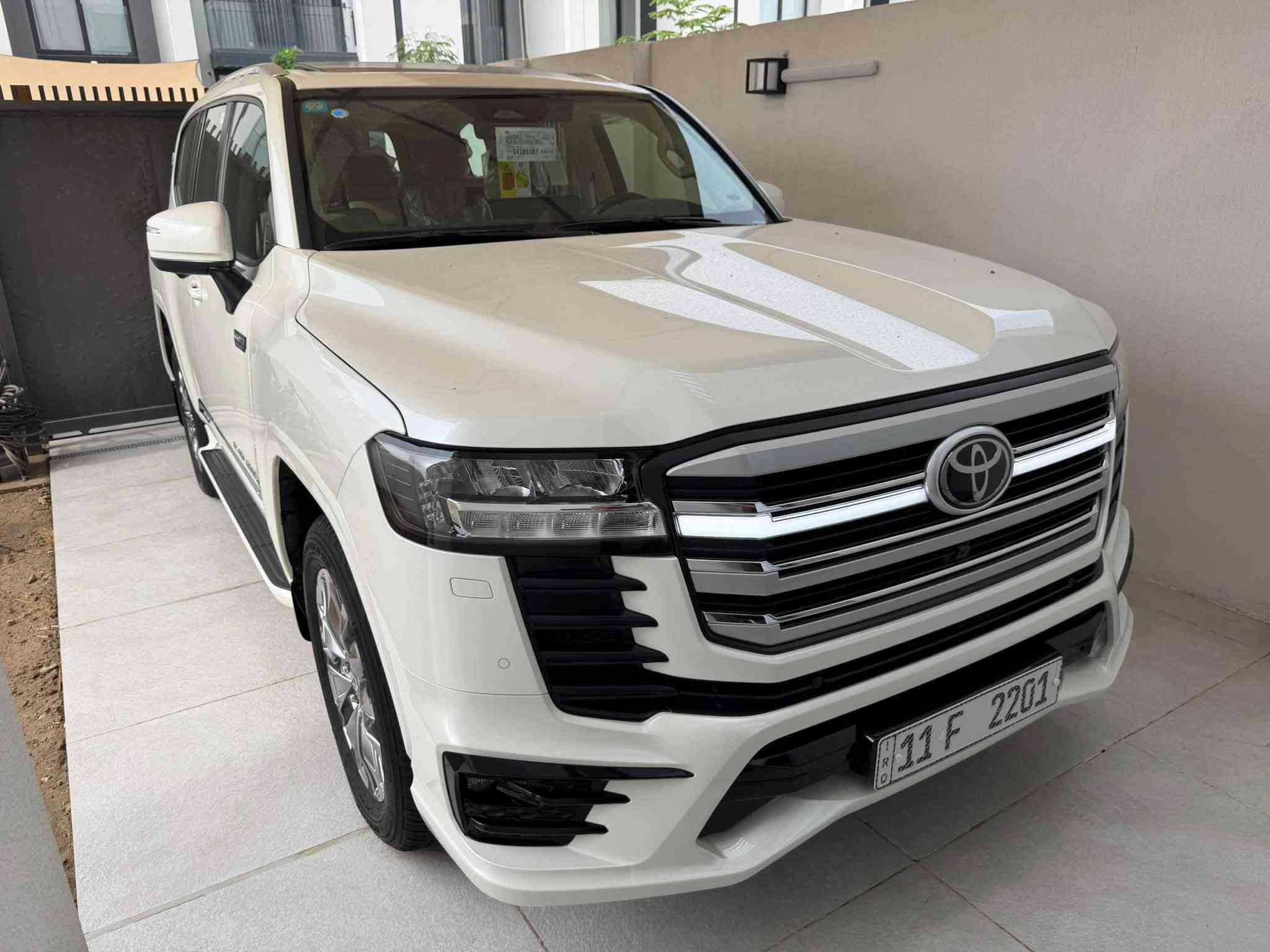 لاندكروز ٢٠٢٥ • GXR Limited S • توين تيربو