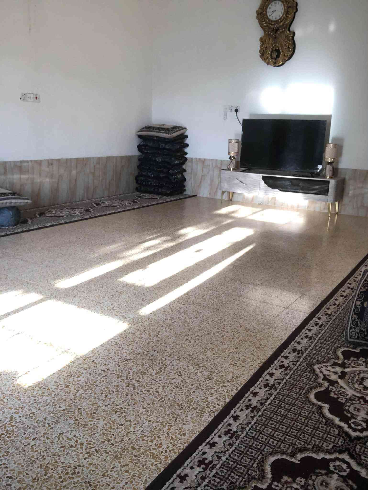 العلم حسين الجريش • ٣٠٠م زراعي • ٣ غرف