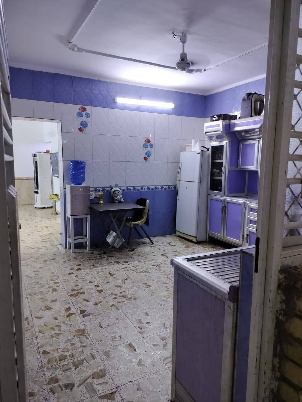 بيت للبيع (المساحة 200) في منطقة الشعب الزراعية شارع ابو ماهر
استقبال
مطبخ حار ومطبخ بارد
صالة في الطابق الأول وصالة في الطابق الثاني
4 غرف نوم غرفتين بالطابق الاول وغرفتين بالطابق
للاستفسار (***********)
او (***********)
