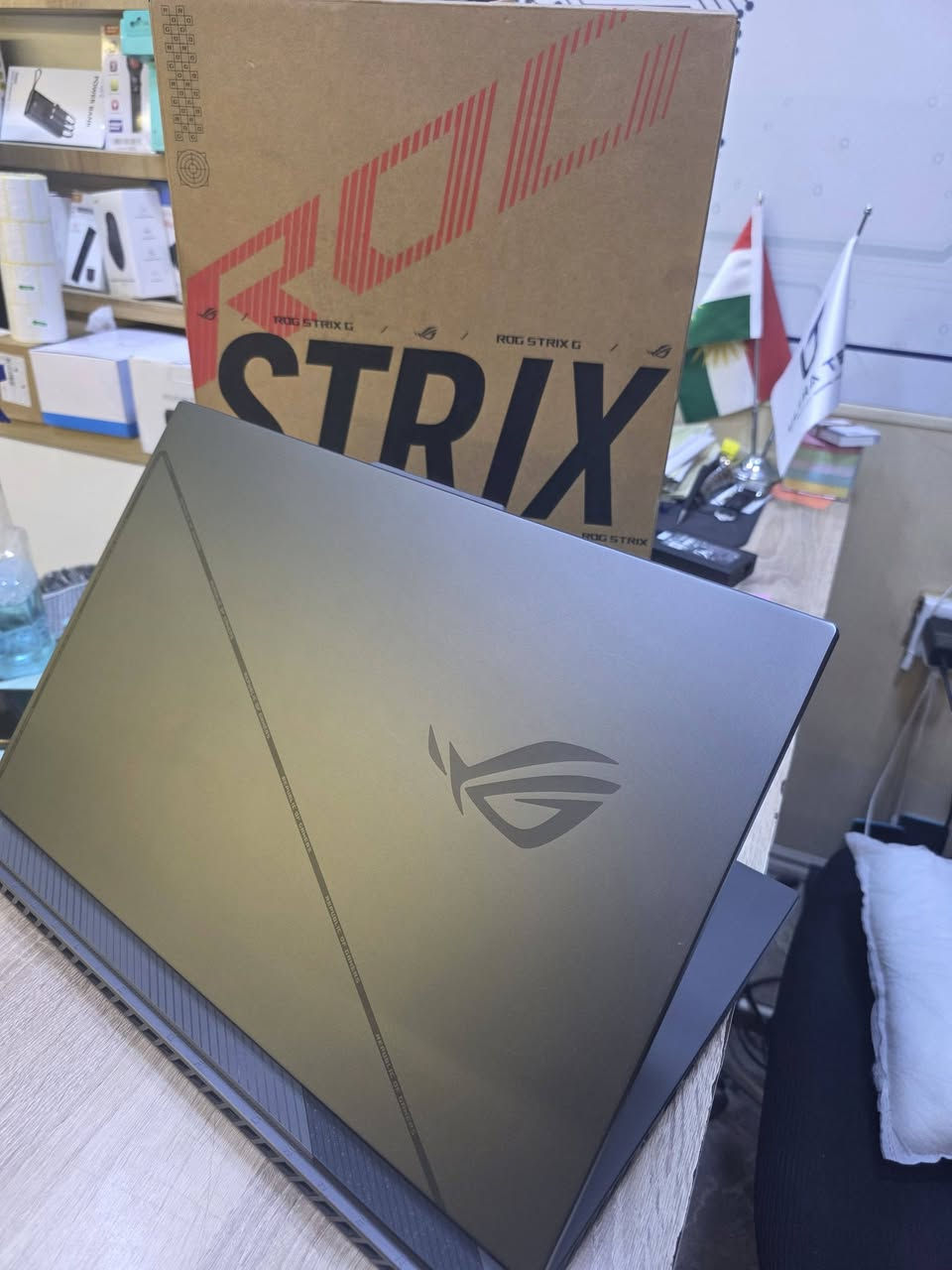 Asus Rog Strix G18
CORE I9-13980HX
RAM 64GB DDR5
HARD 1TB SSD
SCREEN 18 INCH
2K - IPS - 240HTZ
RTX4080-12GB 175W
Box and Charger orginal

لاپتۆپێکی زۆر بەهێز بۆ کاری گەیمینگ و رێندەر و دیزاین
خاوێنی ٩٥% 
گرێنتی ١ مانگ
هەولێر
***********
