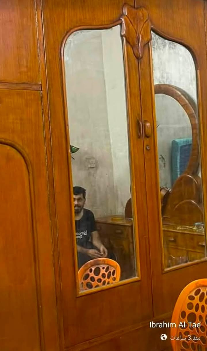 كنتوور او ميز للبيع صاحب الغراض ***********
