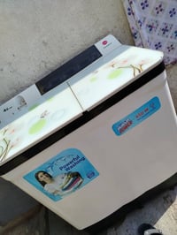 غسالة • نشّاف فقط • بيع مستعجل