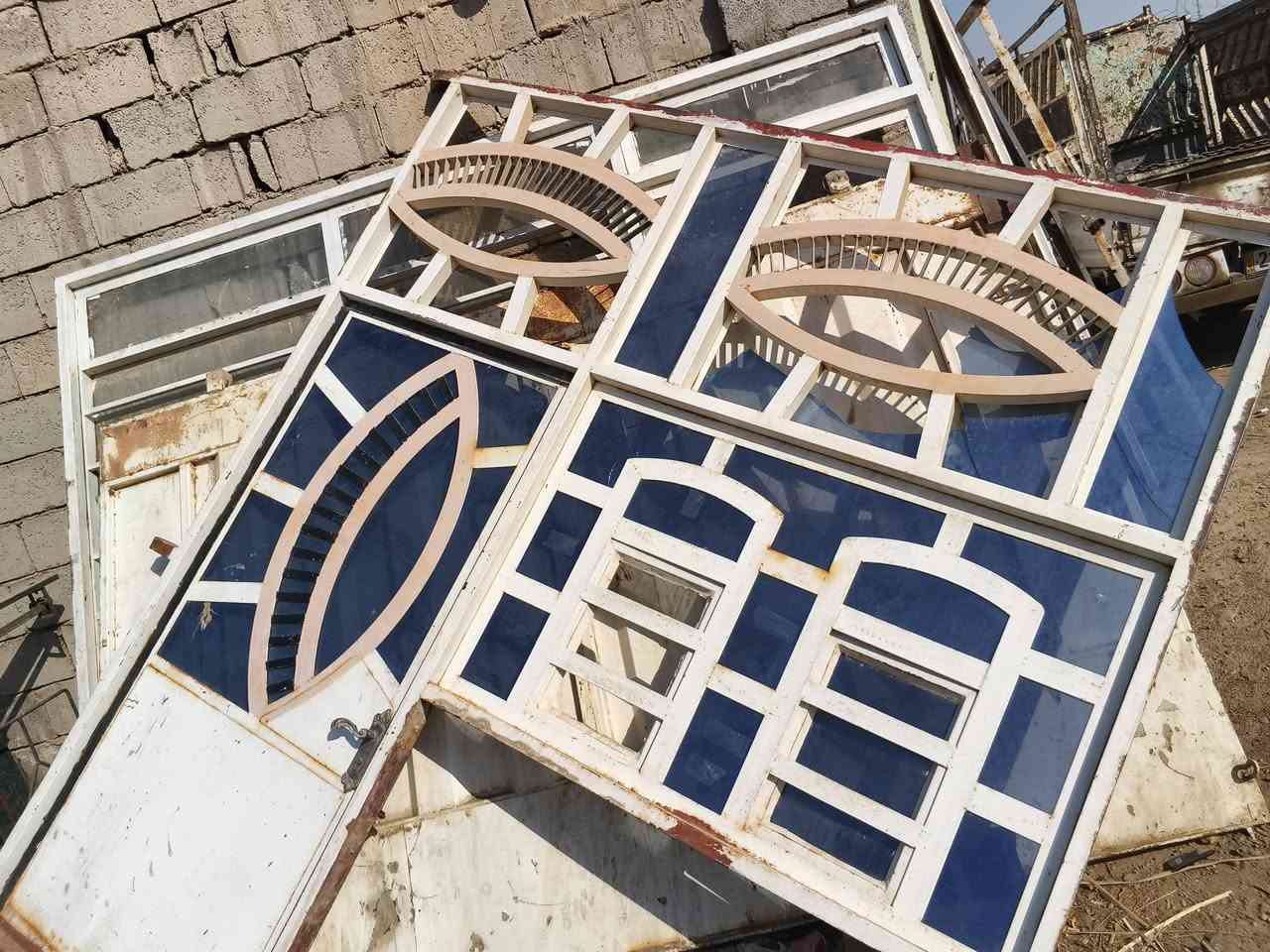 البيع نتصل بيك خير ودلل ***********
