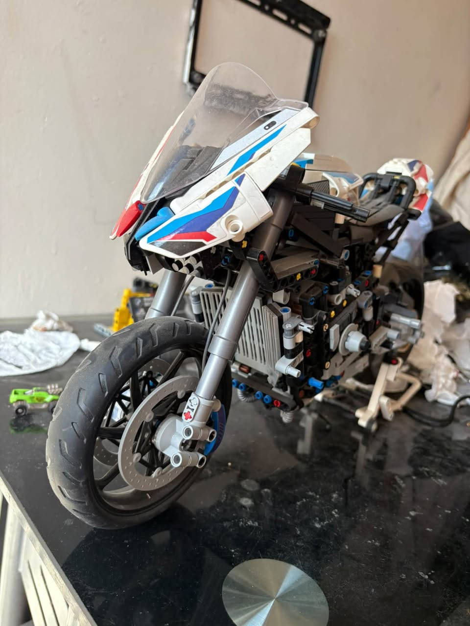 مجسم • BMW • ١٩٠٠ قطعة