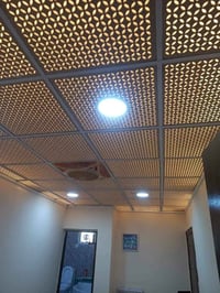 سقف ثانوي • بلاستيك كريستو • تركيب