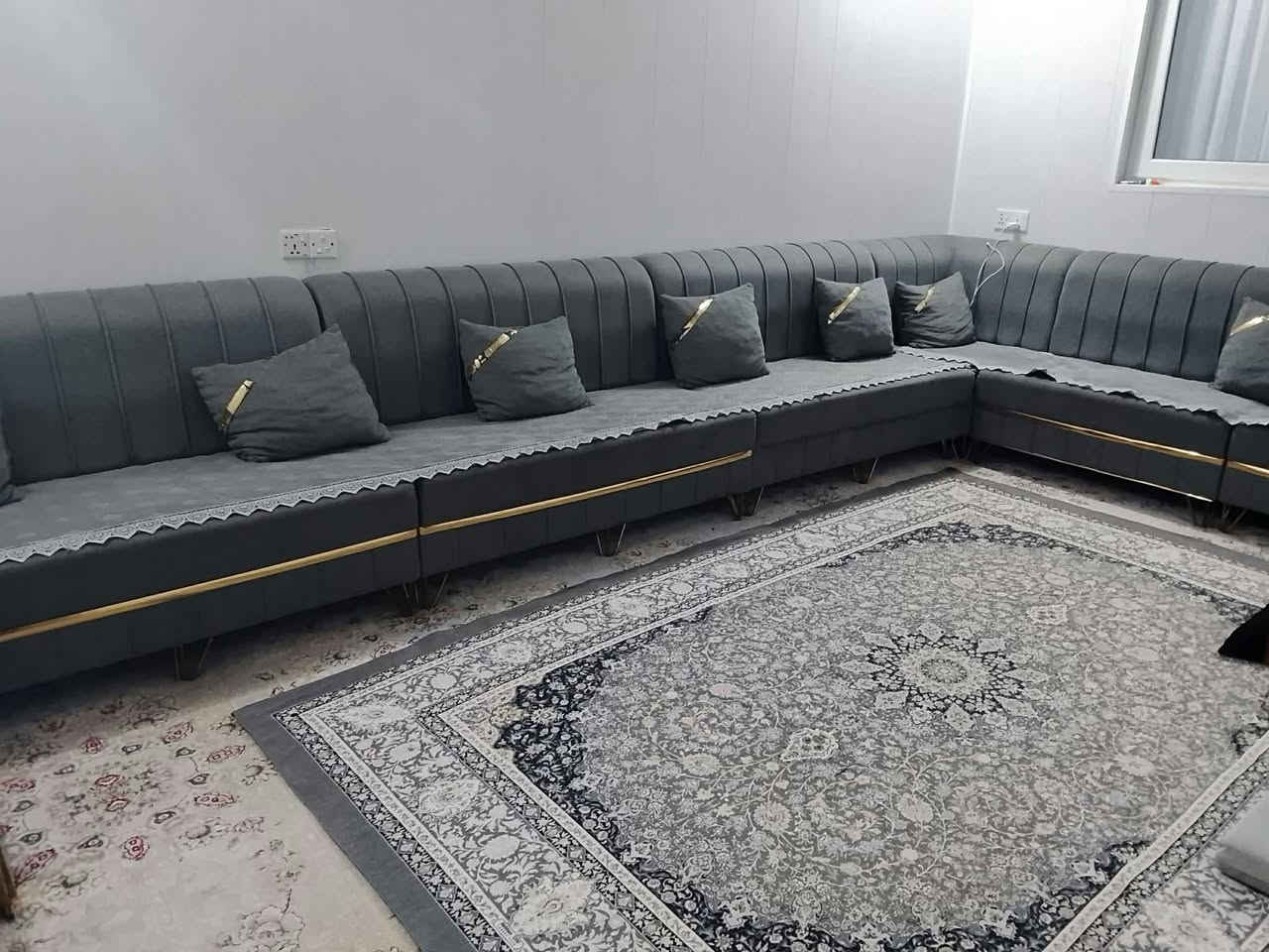 كنب • ١٢ نفر • جديد