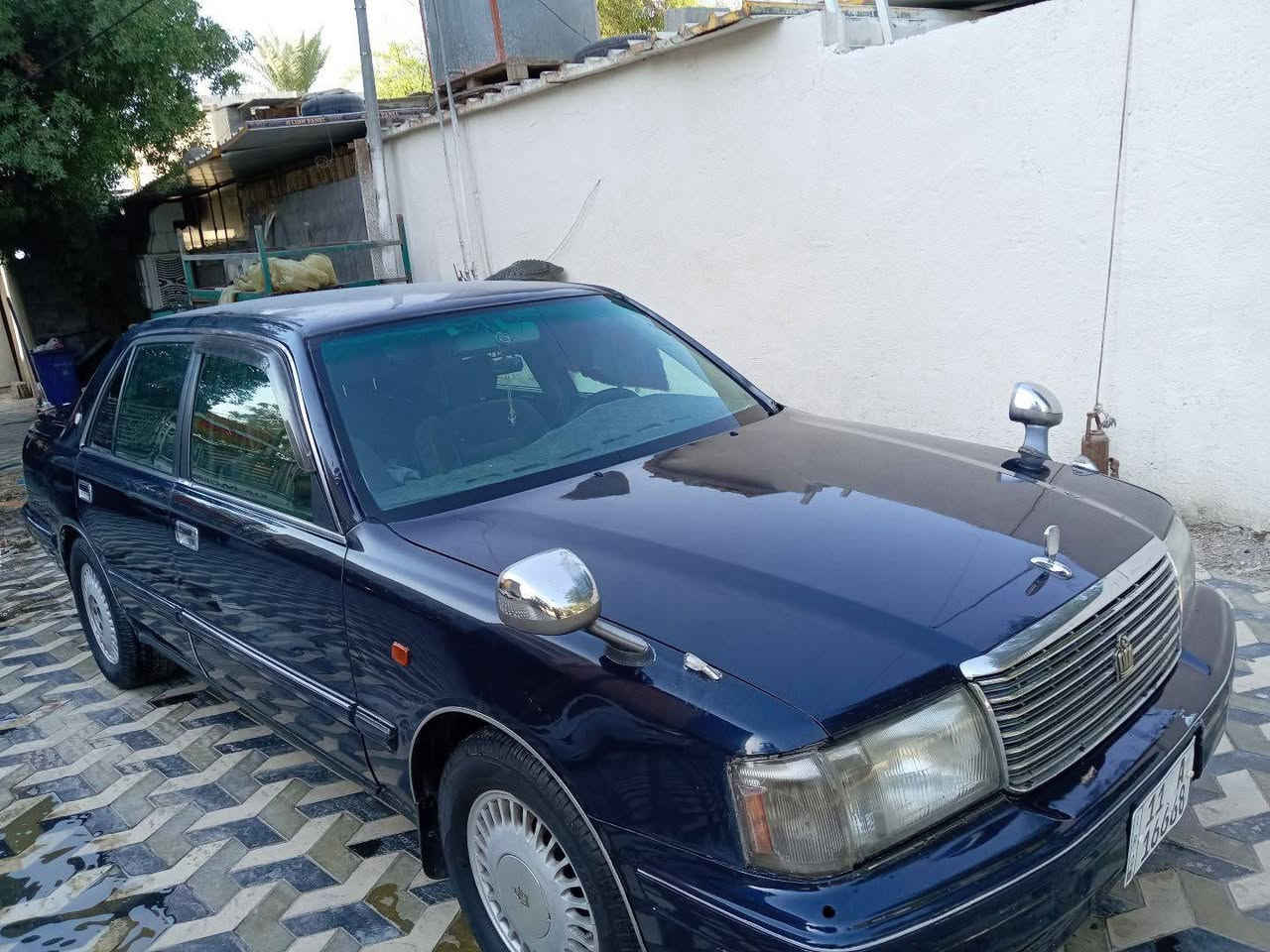 سلام عليكم راس الثور لبيع فحل شاصي 55 موديل 2000 رقم بغداد انكليزي لون حبري فول مواصفات خمس دكم تبريد ثلج تخم تاير حداديه تخبل محرك فيفيتي فيشه وبطل وكير قبل سبوع شديتهن مضخم صوت السعر 90 بيها مجال رقمي *********** مراوس عادي
