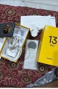 ريلمي 13 برو بلس • ٥١٢/١٢ جيجابايت • شاشة ٦.٧ أموليد ١٢٠هرتز