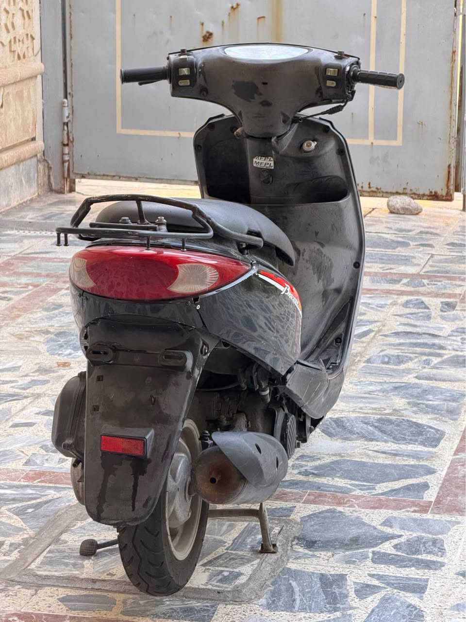 دراجه بريز مستعمله رمبه 90 يوم

بيها نواقص بسيطه 
سعر 600 الف
عنواني البلديات تقاطع الامن
*********** بغداد, العراق
