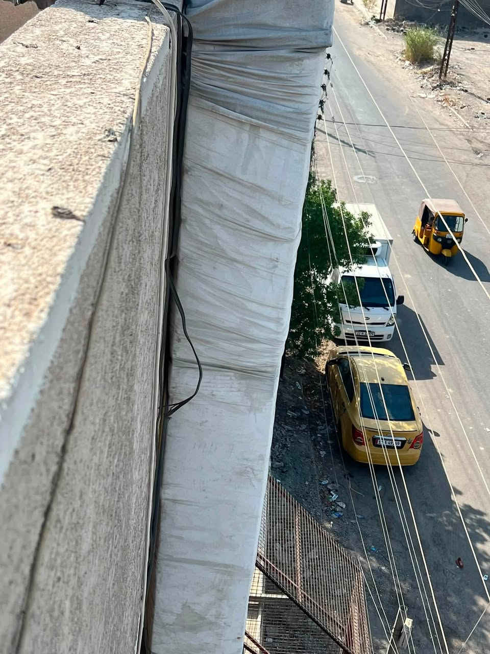 سلام عليكم عندي مبردة العلمية حجم٣٦ البيع مع الدكتات سعر مليون ٨٠٠الف ***********
