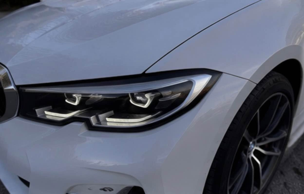 السلام عليكم
BMW 330i
بي ام
2020
فئة 330 I
حادث جاملغ خلفي وصندوك وجاملغ خلفي ايسر كلير 
لغد وشواصي وايرباك مكفول
كير ومحرك وتيربو مكفول
السياره نظيفه اقرب للجديده
ماشيه 50 الف
سلايد
رادار امامي
مانع تصادم
كراسي كهرباء
وبعد مواصفات السياره المعروفه
عليها ادامة كاملة بدون اي نواقص 
بأسمي السياره 
السعر 197$
مكان السياره بغداد اليرموك
***********
د.علي بغداد, العراق

نص مكتوب في الصور:
- المجمع الملكي رويال ستي ROYAL CITY Baghdad, Iraq