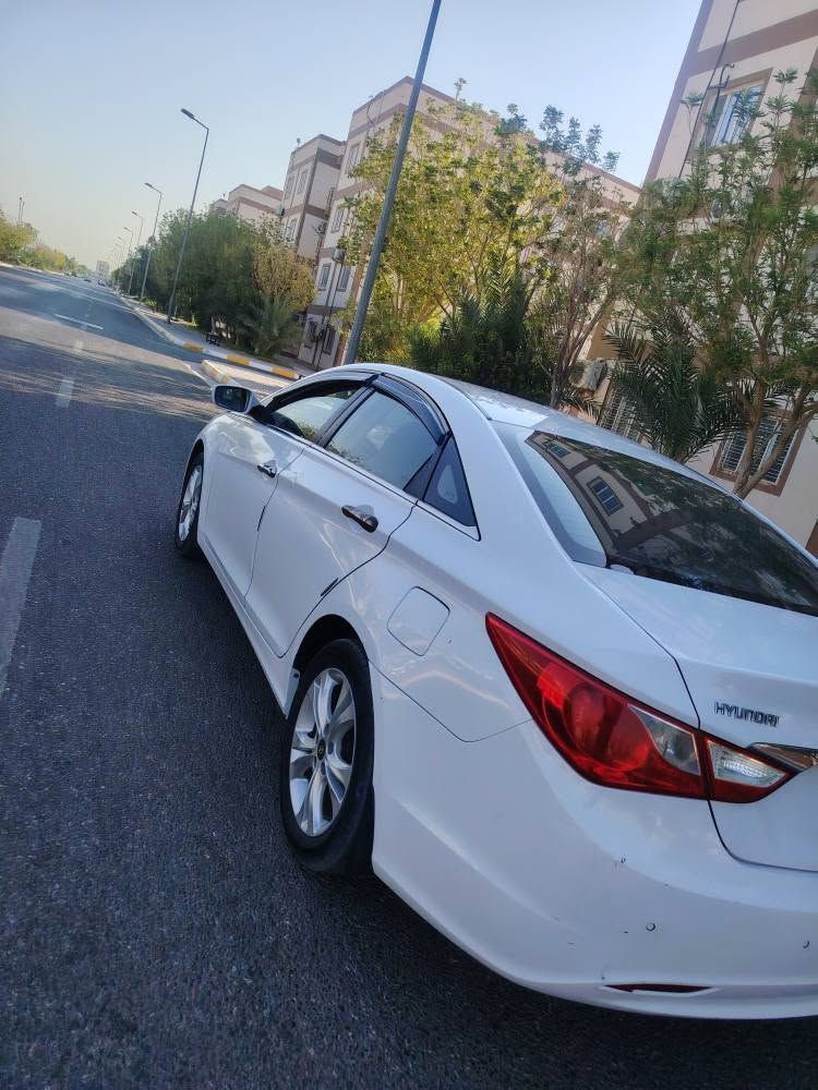 سوناتا 2011 خليجي - مكفولة كير ومحرك وبدي
​المحرك: 2000 دوش  تبريد وحدادية كفالة 
​المواصفات: فول عدا الفتحة (حساسات، إشارات مرايا، تحكم ستيرن. مري شفط ).
​البدي: لا صبغ ولا تبديل  يوجد بارد 4 أصابع + طخة بالدوسة غير مصلحة + رصعات خفيفة (موضحة بالصور).
​السعر: 115 ورقة وبيها مجال للشراي
رقمها سليمانيه السنويه منتهيه 
​الموقع: البصرة
​رقم الهاتف: 

اتصال : ***********

واتساب *********** الزبير, البصرة

