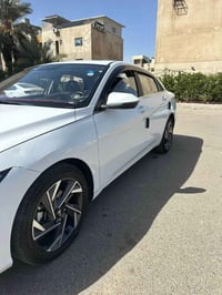 السلام وعليكم النترا موديل 2024 تجمع صيني سياره كلش نضيفه مكانها بغداد...