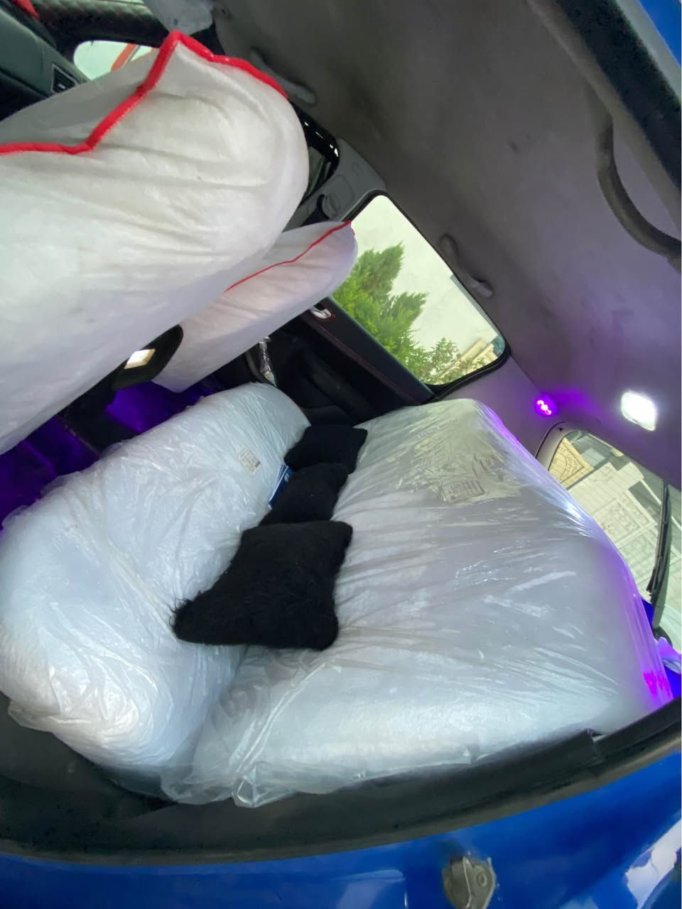 بيجو ٣٠٧ 
موديل ٢٠٠٥
اوتوماتيك 
تبريد
كامل جوانكاري بو كراوه 
بي ده عم 
سه نه وي ئه سلي بغداد
نرخي ٣٨ گه لا
ناونيشان سليماني 
***********
*********** السليمانية, العراق
