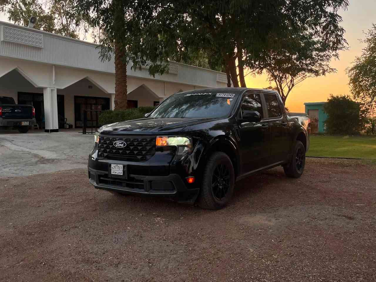 للبيع Ford Maverick XLT Hybrid 2025 وارد كندي 🇨🇦
* لون أسود

* محرك 2.5L Hybrid 

* گير eCVT

* تشغيل بصمة (Push Start)

* فتح الأبواب لمس بدون مفتاح (Keyless Entry)

* شاشة وسطية مع Apple CarPlay و Android Auto

* كاميرا خلفية

* مثبت سرعة

* حساسات وأنظمة أمان متعددة

***********
