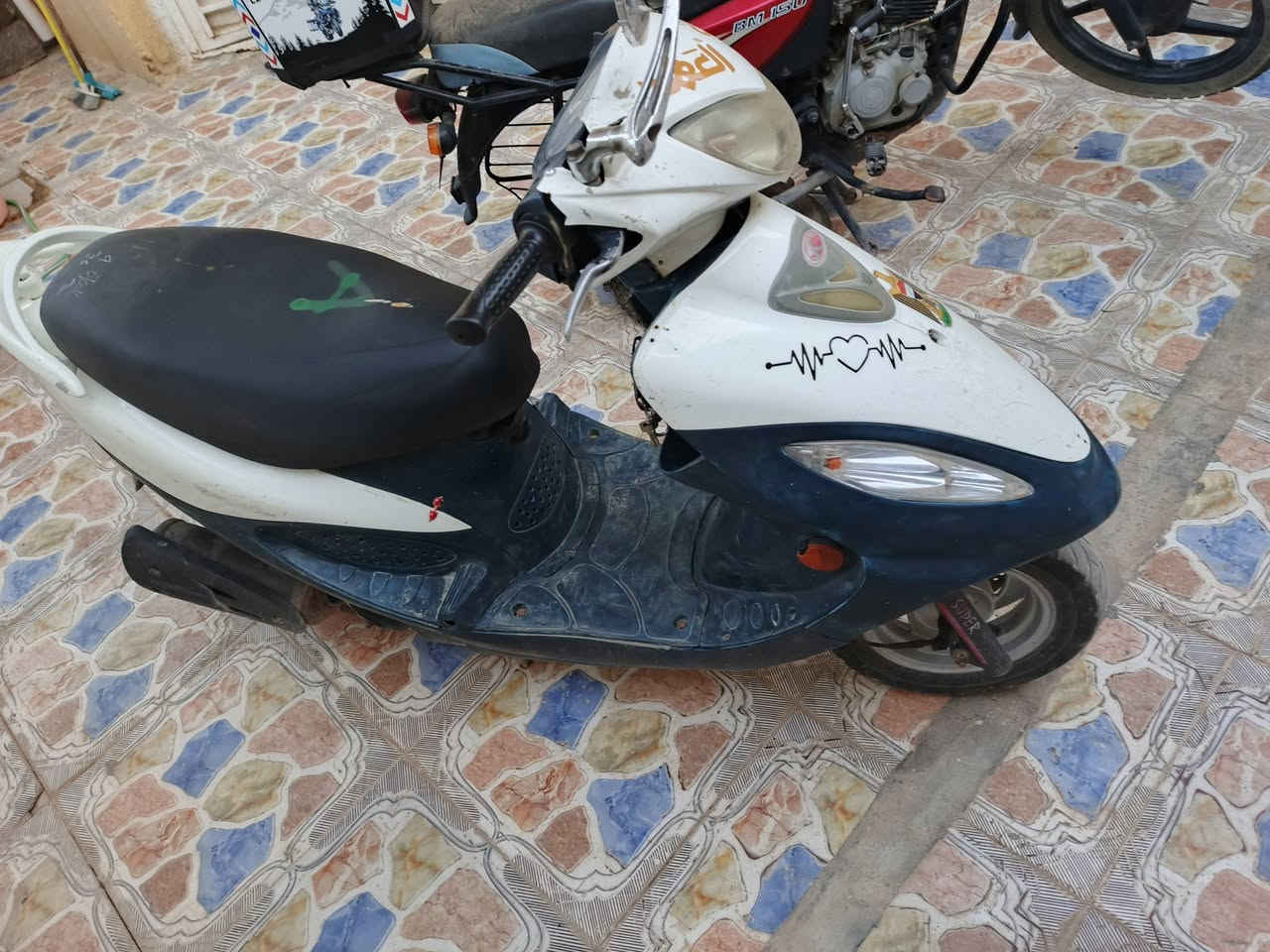 كامكو في وان جاهزه نكره سعر400وبيه مجال قليل ***********

