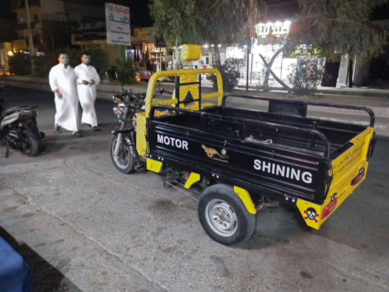 ستوتة للبيع اي عيب مابيها نظيفة موديل 20 للتواصل ع رقم ***********

