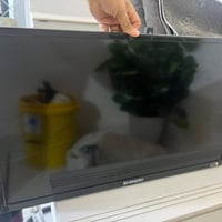 ٣٢ بوصة • مستعملة • بدون نت