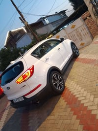 سبورتج 2016 أعلى صنف بالمواصفات sx السيارة بانوراما  تحديد مسار بصمه  ...