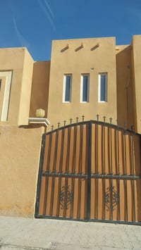 مجمع السلام • ٢٠٠م • قفل جاهز