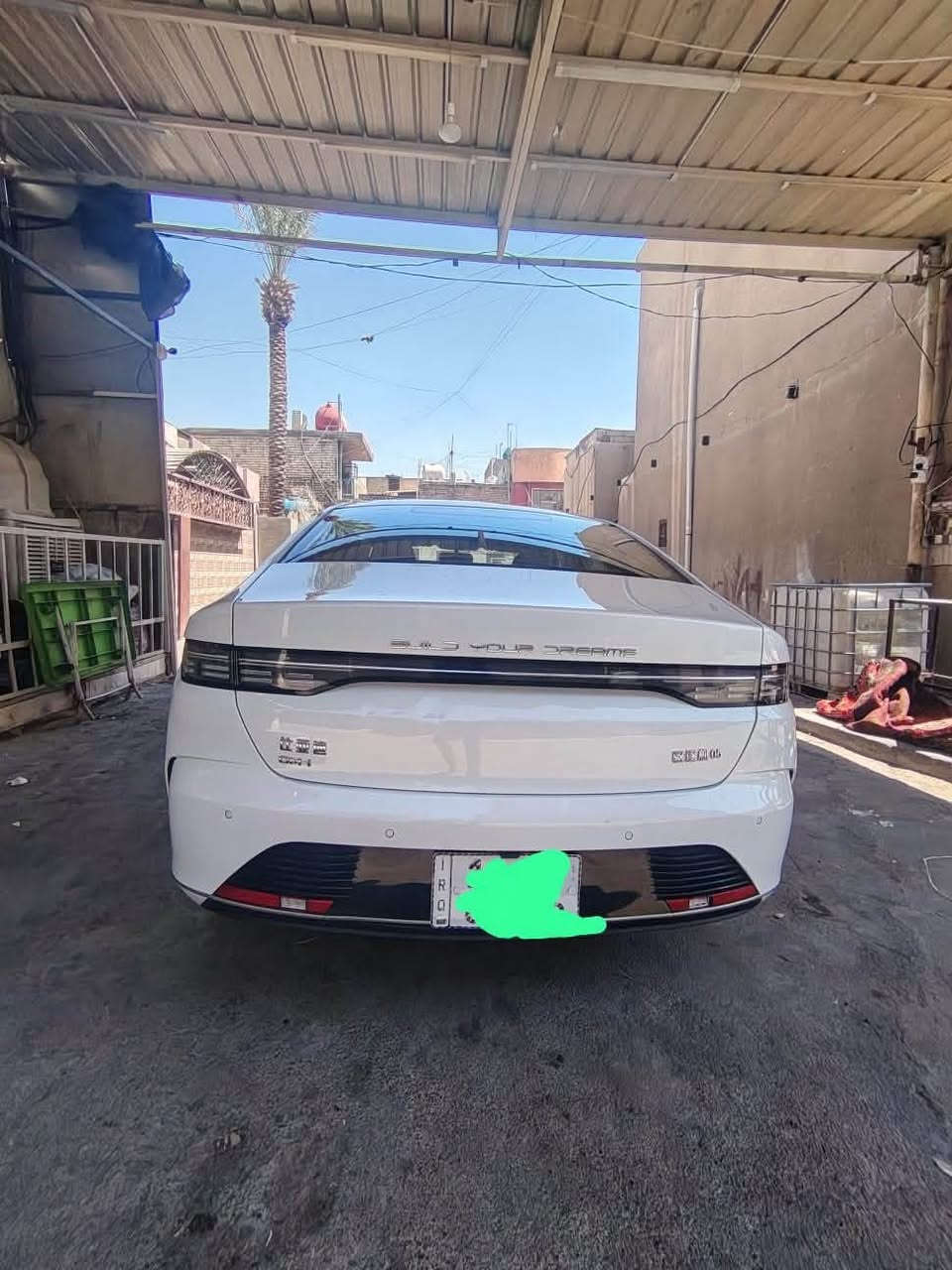 السلام عليكم
بي واي دي دستروير للبيع موديل ٢٠٢٥ ماشي الكلي ٤٠ الف السياره سونر وياها السياره نضيفه خير من الله وجاهزه السياره من كلشي الموصفات المعروفه السياره معروضه ب١٩ وبيه مجال 
عنوان بغداد حي اور او مدينه الصدر 
هاتف ***********
***********
