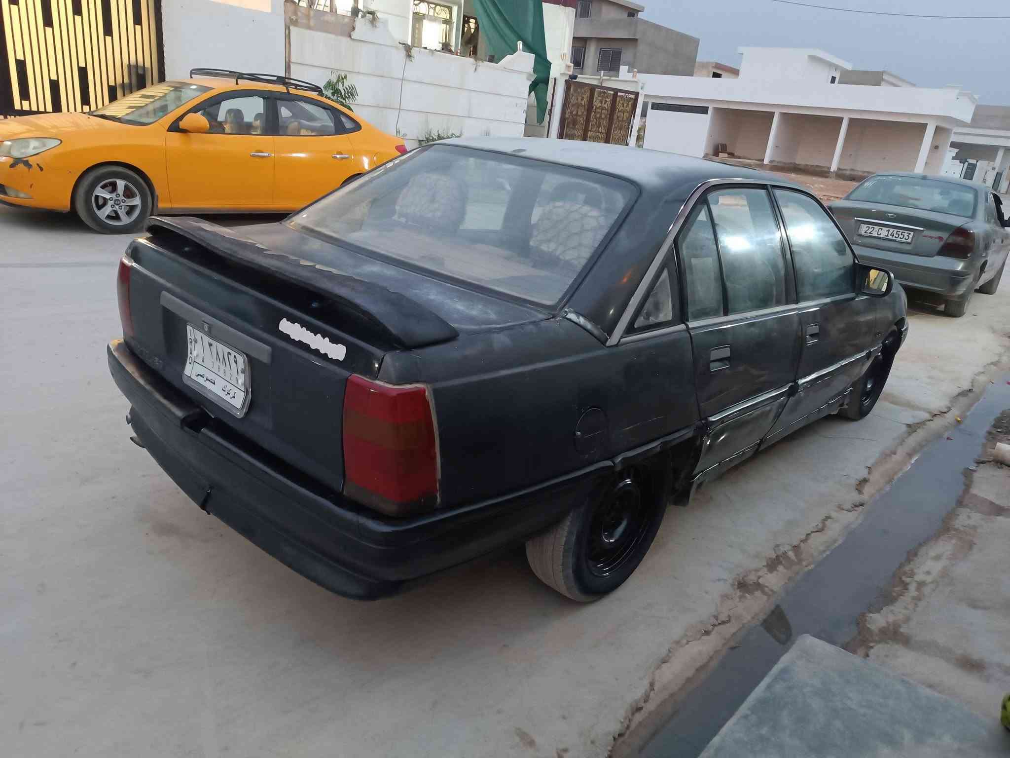 سلام عليكم من رخصه الادمن عرض سياره وبل وميكا موديل 89 رقم كركوك مشروع وطني سنويه ل 27 كير محرك شرط حداديه دبلات كهربائيات كلها جاهزه محرك 20شرط التحويل والغرامات تستلم ارقام انكليزي السعر 18 وبيها مجال الشراي مكانها كركوك رقم ***********
