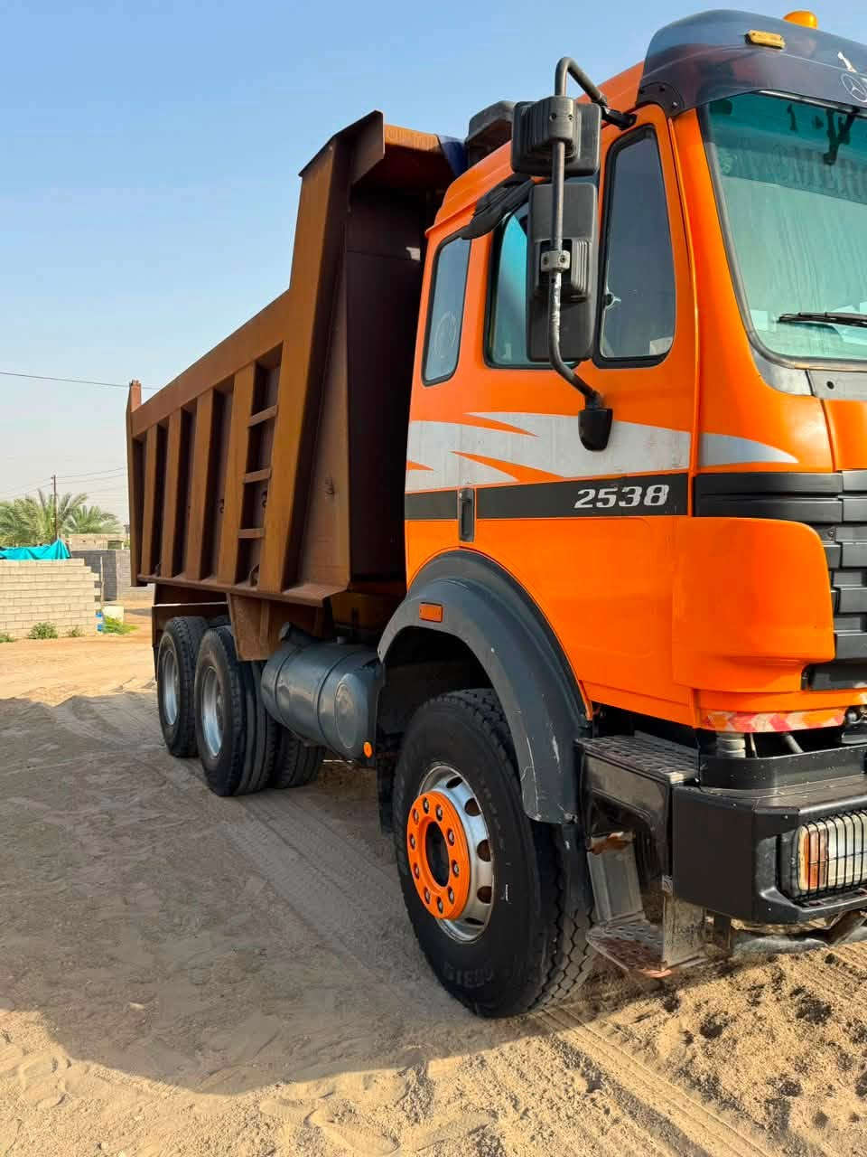 السلام عليكم
سيارة كرواتي للبيع موديل 96بلادي قلاب 25/44مجموعه نصف جي اف بلادي تخم تاير مكفوله كفاله عامه بشرط من الدعاميه للدعاميه 
 مكلف بالنشر رقم صاحب السيارة ***********

