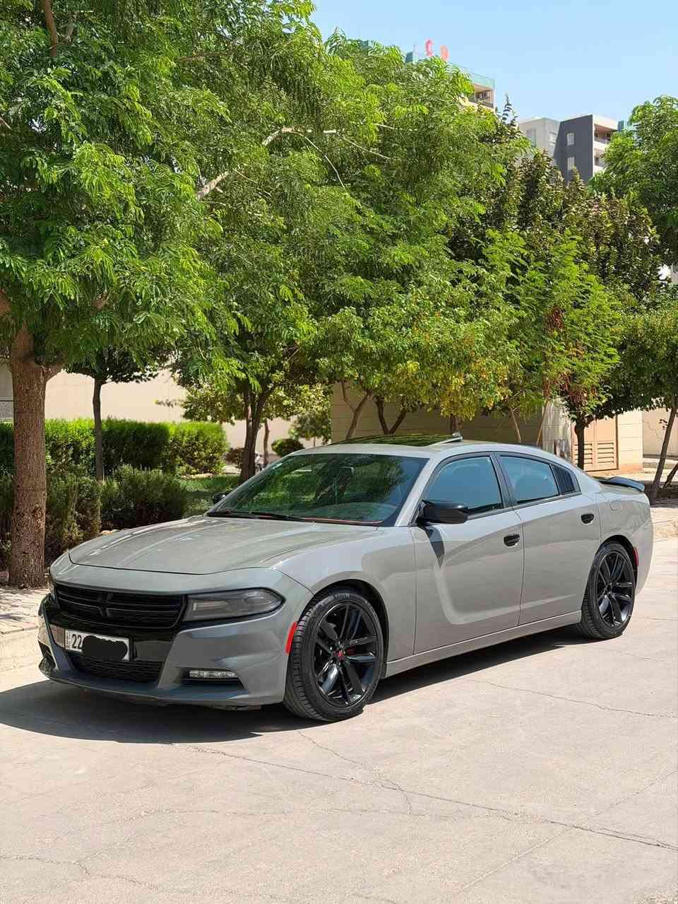 السلام عليكم
للي يدور شي مميز ومناسب 

جارجر 2017 SXT PLUS BLAKC TOP

وارد كندي كيج 260 

مكينة V6 3600 

لون مميز سمنتي

رقم شمالي اربيل الدولي 

سنوية وهزة جدد وبأسمي تحويل ثاني يوم

ماشية 85 

السيارة فول مواصفات 

فتحة 

شفتات ستيرن

تحكم ستيرن

ويل سكات حجم 20

شاشة جبيرة

تدفئة ومساج كشنات

كشنات كهرباء 

تبريد قطعتين

بلاجكتور امامي 

وبعد هواي مواصفات 

الإضافات 

جنح SRT 

سكوبات مري 

سكوبات مثلث

يدات اسود لامع

شفقة 

مطريات

السيارة كفالة من الصبغ بيها فقط 4 أماكن بارد صغار 

السيارة جاهزة وبدون مصرف

صدر جديد

ادامة جديدة

بوليش جديد

مكينة وكير كفالة

مكان السيارة كركوك

السعر 212 

الشراي يتصل *********** كركوك, العراق
