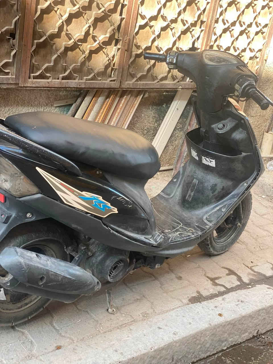 سلام عليكم دراجه ماكس البيع  مكينه مامفتوح كلشي بلادي بس بس كلج امام عنوان شعب ***********
