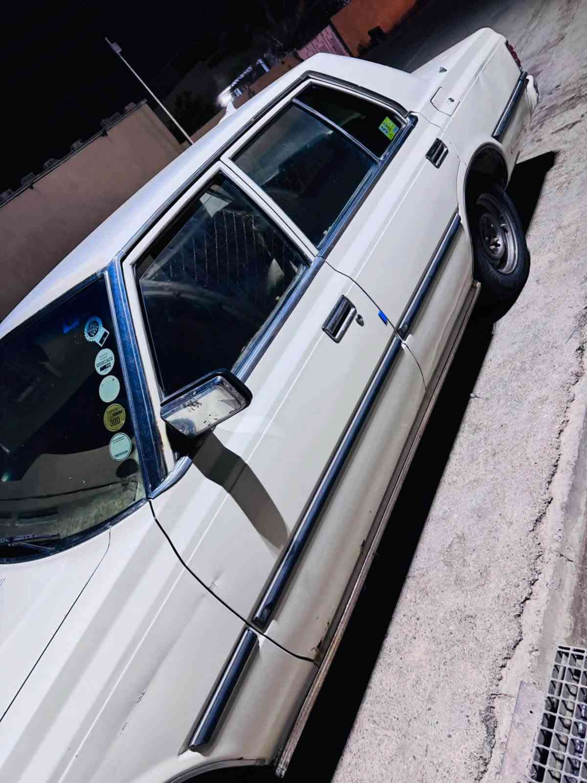 سلام  عليكم سوير 1982
 كير ومكينه vvt3000
 سياره خير من الله ترايك وين متريد 
 كله حديد ميكانيك تايرات والمواد الستهلاكيه
 رقم بغداد نكليزي باسمي 
مكان بغداد شعب
سعر 45 وبيه مجال
***********
