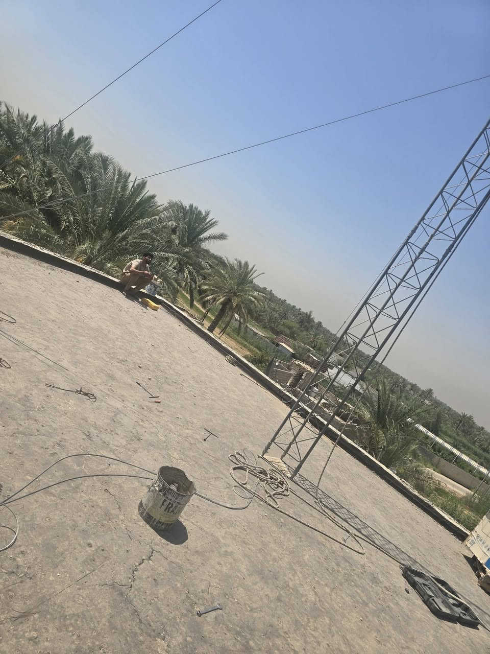 تم تفصيخ ونصب ١٨ م كربلاء الخيرات..
***********
علاء
