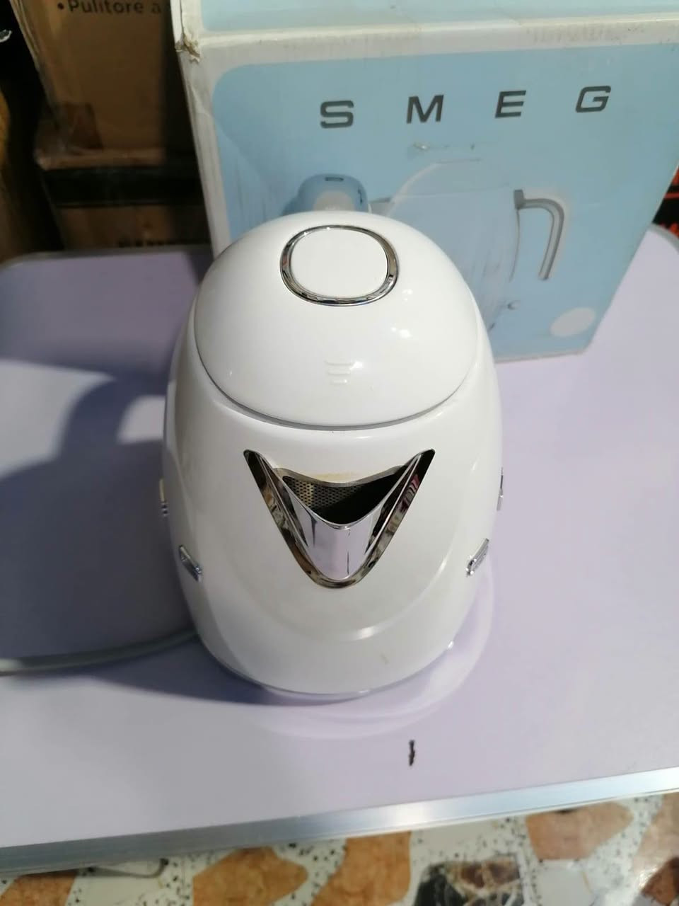 غلاية SMEG • ١٫٧ لتر • ريترو