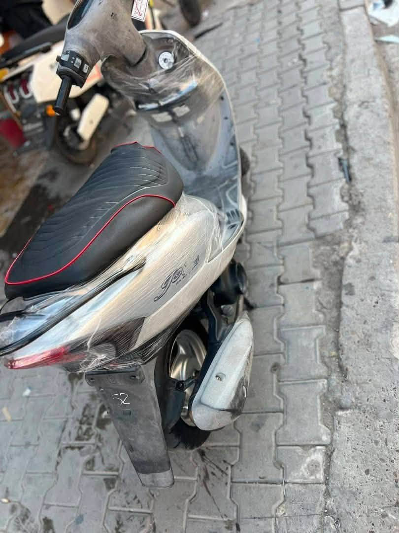 دراجه ماكس منغولي نضيفه ما مفتوحه سعره ٦٠٠ بيه مجال 
***********
