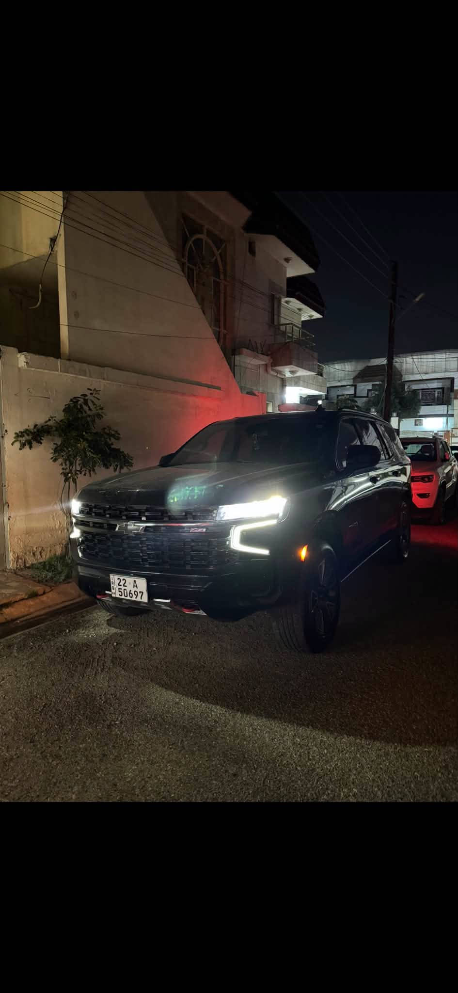 للبيع  تاهو 2022 Z71
مواصفات/بصمه/شاشه/تشغيل بعد/جنطه كهرباء
دوسات كهرباء/دشبول الكتروني
جام مضلل بسنويه 
بدون صبغ بدون بارد سونار داخل منشور
السياره جاهزه بدون مصروف
محرك كير شرط بدون فتح وصوت
ماشي/70 الف
مكان كركوك/منطقه تسعين
السعر/415
***********
