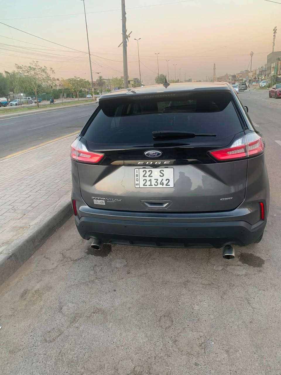 فورد ايدج ٢٠٢٢ تيتانيوم الضرر شبر بقبغ الجنطة تعديل بارد وشكم نقطة حالوب راجع بي دي ار سيارة نظيفة ماشيه ٦٦٠٠٠ ميل رقم اربيل هزه جديدة ثاني يوم تحويل العنوان بغداد السعر ١٦٠ للاتصال ***********

