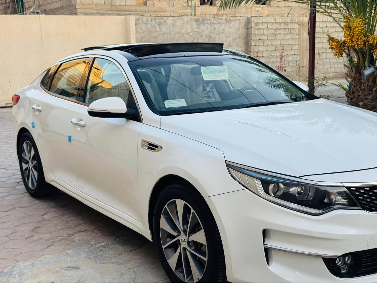 للبيع *********** السعر 150  اوبتما موديل 2018 خليجي محرك 2400دوش رقم بغداد فول مواصفات بنوراما جلد قطعتين تبريد مري شفط ماشيه 130KM حقيقي بيها صبغ نصف الجاملغ الخلفي فقط سونار مرفق السياره كير ومحرك وضع شركة مامفتوحات حداديه جديده تخم تاير جديد تبريد تدفئه كوله جديد السعر 150مكان السياره كربلاء المقدسة كربلاء, العراق
