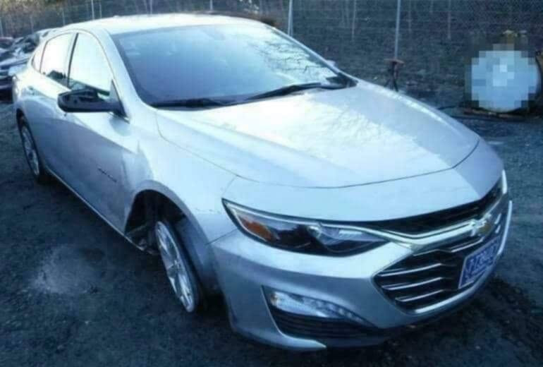 للبيع — شفروليه ماليبو
🚘 ماليبو | لون سلفر

📍 رقم أربيل — باسم شركة

📄 السنوية ساقطة من الشهر الثالث.

✨ حالة السيارة:

• كلين، بجم كبس

• الضربة باردة بالجاملغ الأيمن

• السيارة جاهزة من كلشي

• حدادية جديدة أمامي وخلفي وزوج تايرات جدد

• كير جديد

• أدامة كاملة

• ماكو كلوب مشتغل بالدشبول

• التبريد شغال وما ناقصها شي

• مواصفات LT المعروفة

🔧 ملاحظة مهمة:

السيارة مسويلها تعمير كامل، وترايك وين ما تريد. السيارة جاهزة وتحتاج فقط رقم جديد.

💰 السعر: 100 شدة

📞 للاستفسار: ***********

الجادين فقط، الله يرزق الجميع.
