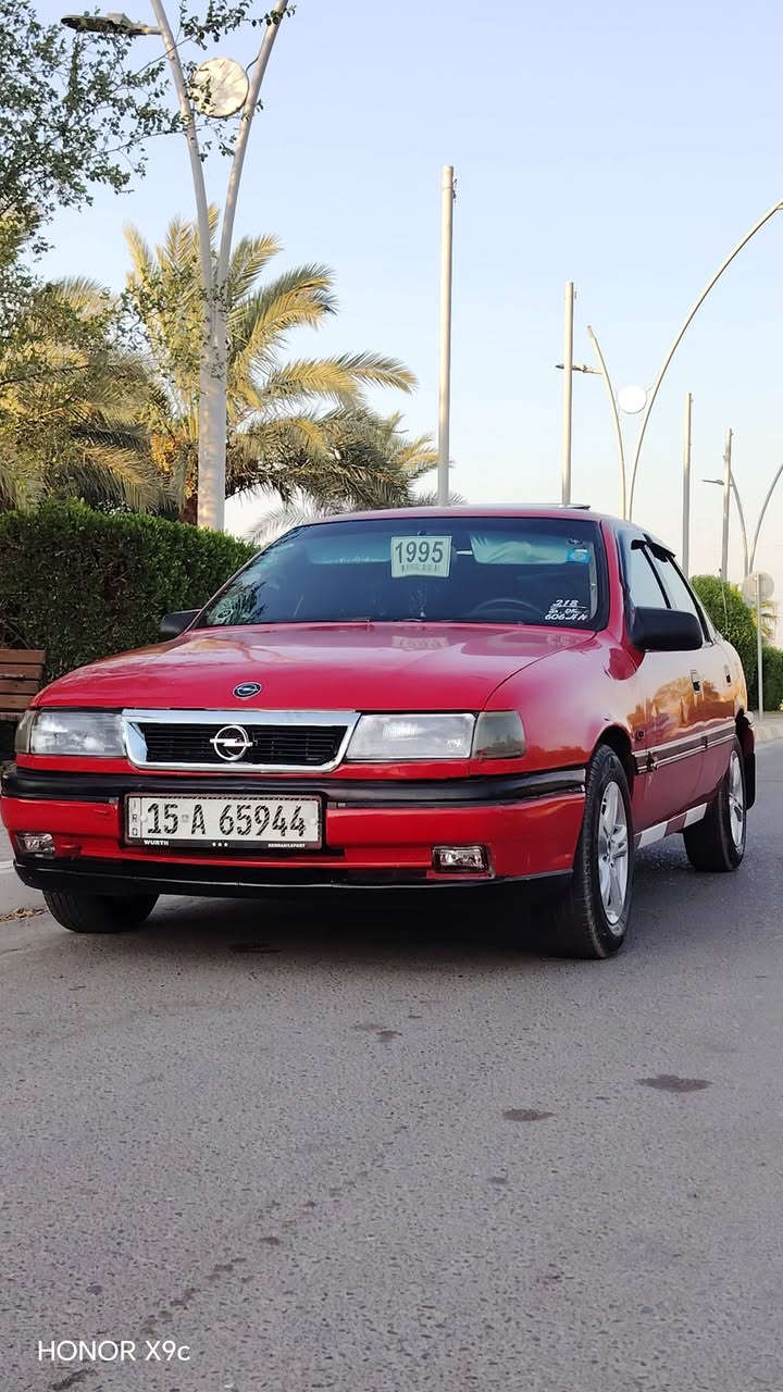 السلام عليكم 
للبيع اوبل فكترا موديل 1993 محدثة 1995 داخل وخارج
رقم انبار دوولي شرط التحويل والغرامات
صدر امامي وخلفي جدد
كهربائيات كلهة شغالة كيج بانزين كيج حماوة كيج
بطاين بوب ٤ جدد داخل صاج
محرك 1800 كير عادي كير ومحرك شرط
تايرات ٤ جدد فتحة
لايت عالي ناصي مسجَّل بلوتوث ٤ سماعات
مكاني صلاح الدين تكريت #السعر38
للاستفسار ***********
