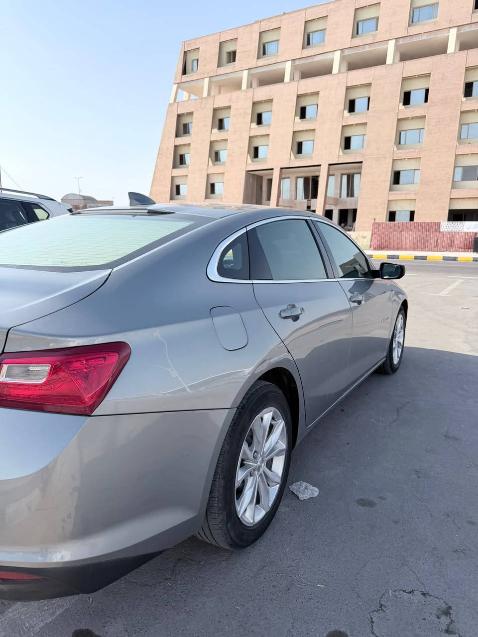 للبيع ماليبو رقم اربيل باسم شركة

مكان ناصريه

▪️ لون كما موضح بلصور

▪️ماليبو 2024 LT

▪️مكينة 1500 تيربو 4  سلندر 

▪️بصمة ابواب ، جنطة ، تشغيل عن بعد 

▪️فول تحكمات  ستيرن ودشبول

▪️شاشة لمس كبيرة 

▪️نضام start stop /auto stop

▪️تبريد قطعتين

▪️تبريد  ( منفصل)

▪️شاشة اعطال 

▪️نضام كار بلي + اندرويد

منافذ USB _AUX_type_c

▪️كاميرا دوارة خلفية

▪️حساسات اطارات

▪️(حجر بيئة مكفول شرط الفحص💯)

لايت زينون

سيارة غير البانزين المحسن والدهن الاصلي ما شايفه

ولا گلوب مشتغل بالدشبول

‎كشن السائق تحكم كامل كهرباء

▪️وبعد بقية مواصفات الLT معروفة

▪️مكان السيارة ناصريه

ماشيه 43،000 mil

السيارة ( دعاميه وبنيد ،،. ودحجه بلجاملغ الخلفي موضحه بلصوره السياره كلش نضيفه ومعتني بيه 

السعر (120 ) وبي مجال بسيط كلش 

 التواصل 

***********
