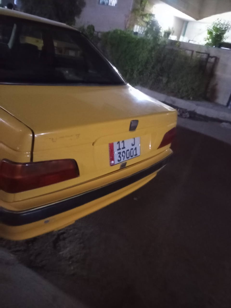 سلام عليكم بيجو بارص 15 السياره بيه خياسات قليله محرك كير خير من الله سياره نضيفه تايرات جديد سياره جاهزا سياره بلاديه الستفسار عل رقم ***********
