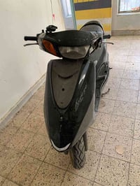 للبيع مستعملة ٠٧٧٠٨٢٢٤٤٧٠