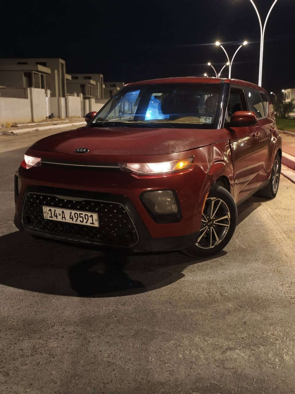 السلام عليكم. . .  كيا سول مديل 2020 للبيع
محرك2000 دوش وارد امريكي
حادثها جاملغين اماميات وشبرين من البنيد 
السياره تخم تاير وويل جديد تبريد مكينه كير ب حالة الوكاله
ممشى السياره 106 الف كيلو متر مكان ورقم السياره البصره 
للاستفسار واتساب ***********
